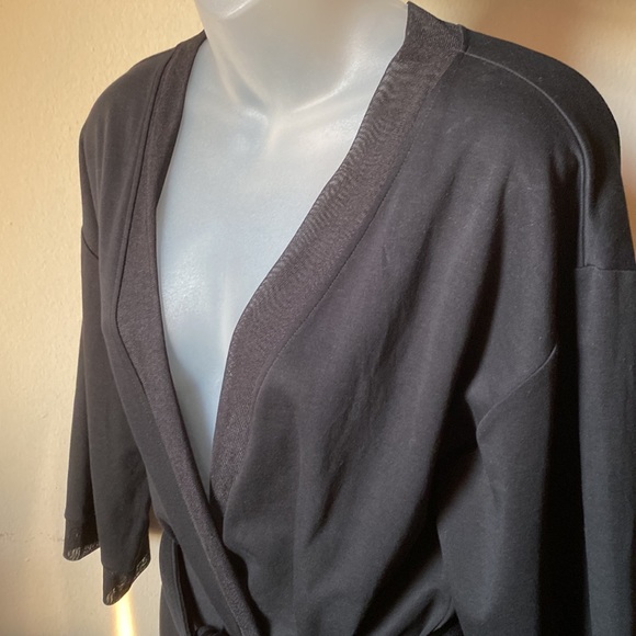 Skin Bathrobe - Picture 4 of 9